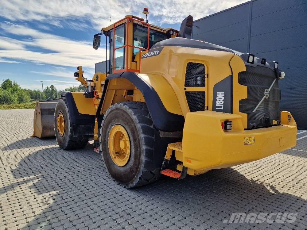 Volvo L180H Kolesni nakladalci
