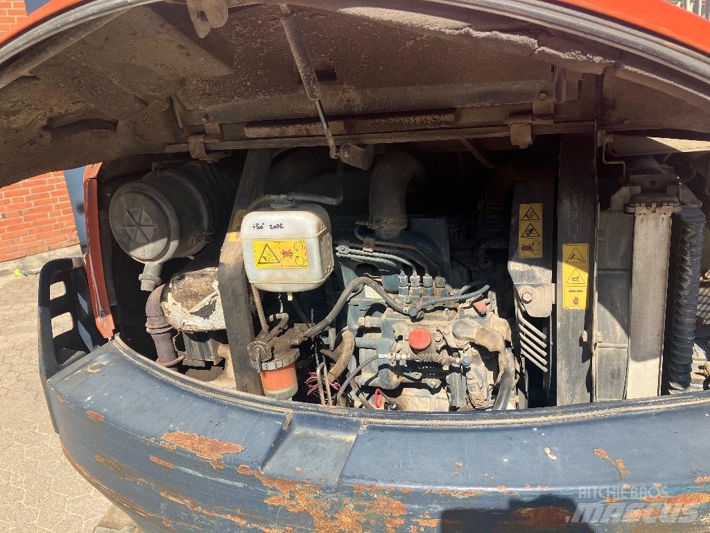 Kubota KX121-3 Mini bagri <7t