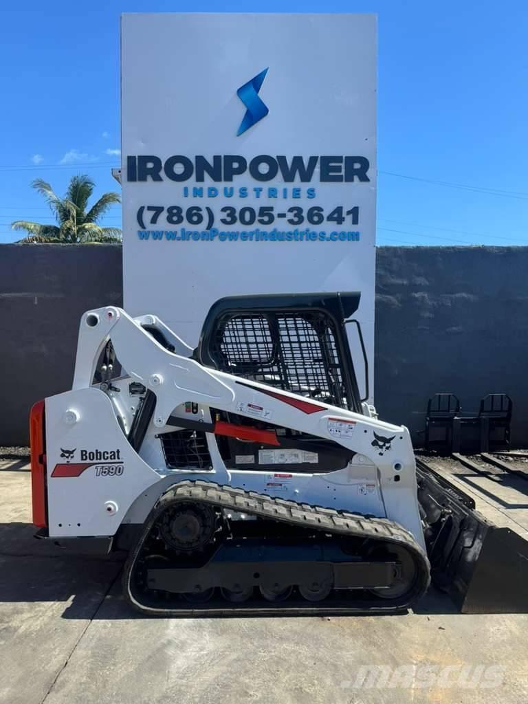 Bobcat T 590 Skid steer mini nakladalci