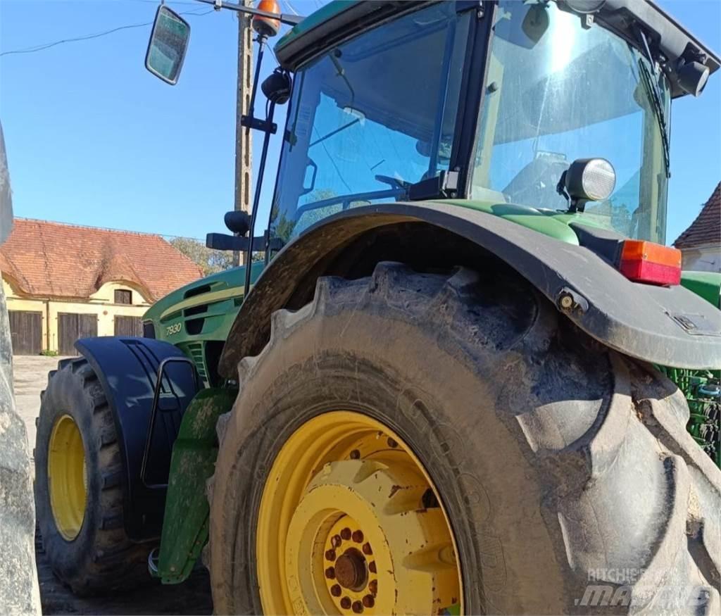 John Deere 7930 Traktorji