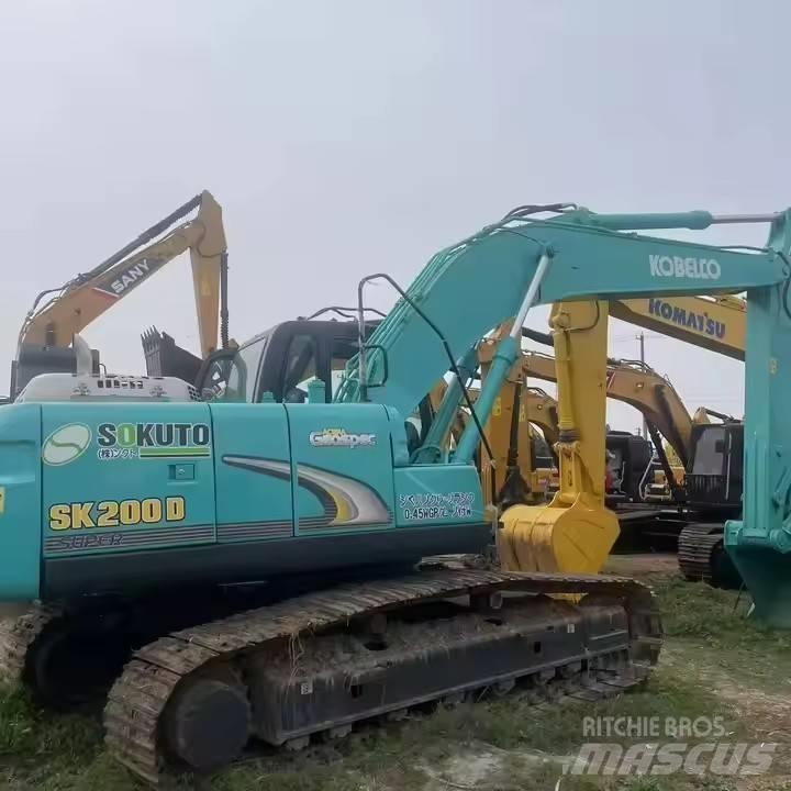 Kobelco SK200D Bagri goseničarji