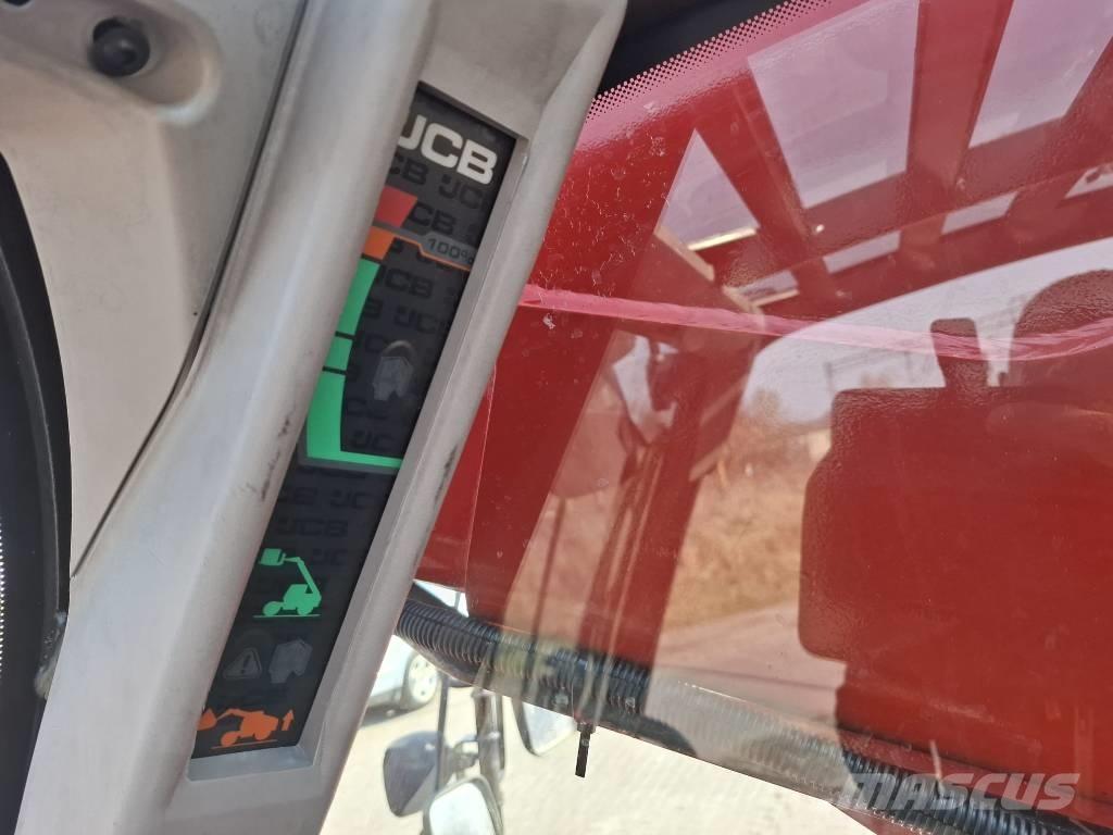 JCB 540-180 Teleskopski kolesni nakladalci