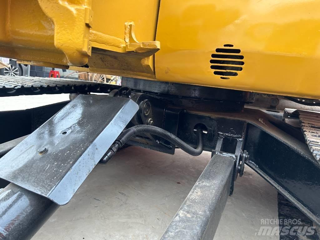 CAT 304 Bagri goseničarji