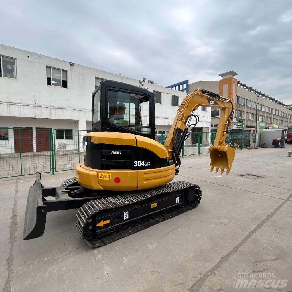 CAT 304 Bagri goseničarji