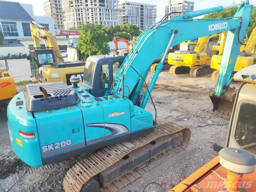 Kobelco SK 200-8 Bagri goseničarji