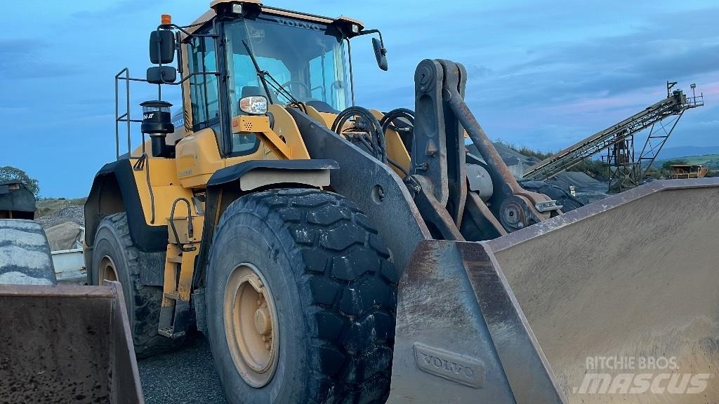 Volvo L180H Kolesni nakladalci