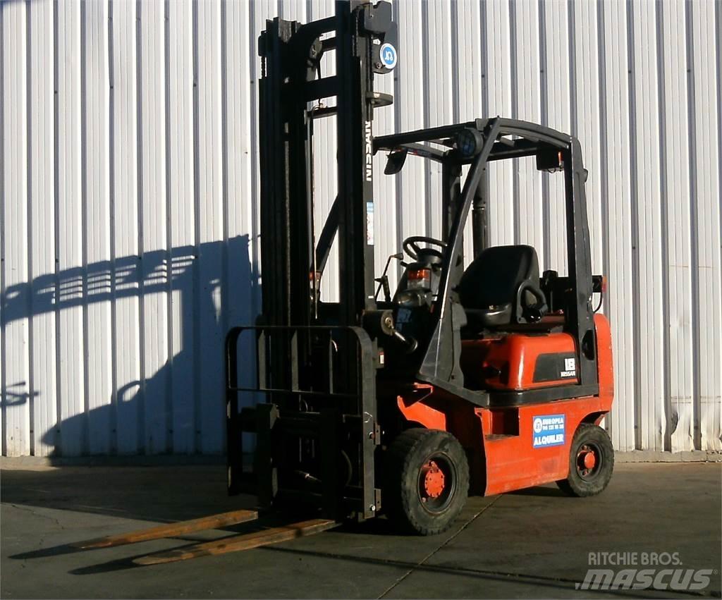 Nissan FD01A18Q Dizelski viličarji