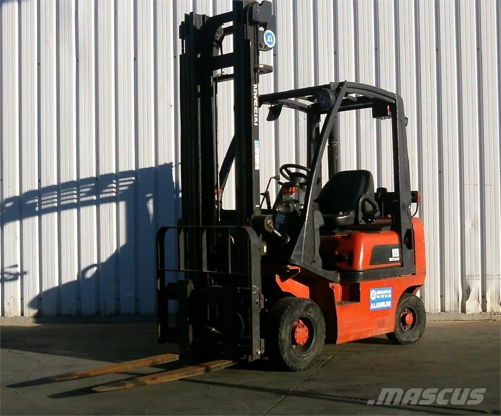 Nissan FD01A18Q Dizelski viličarji