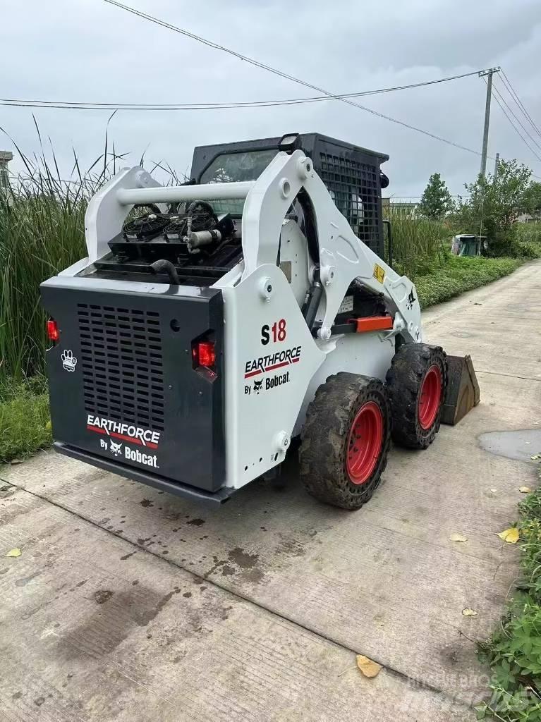 Bobcat S 18 Skid steer mini nakladalci