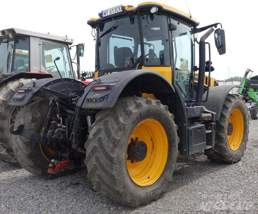 JCB Fastrac 4220 Traktorji