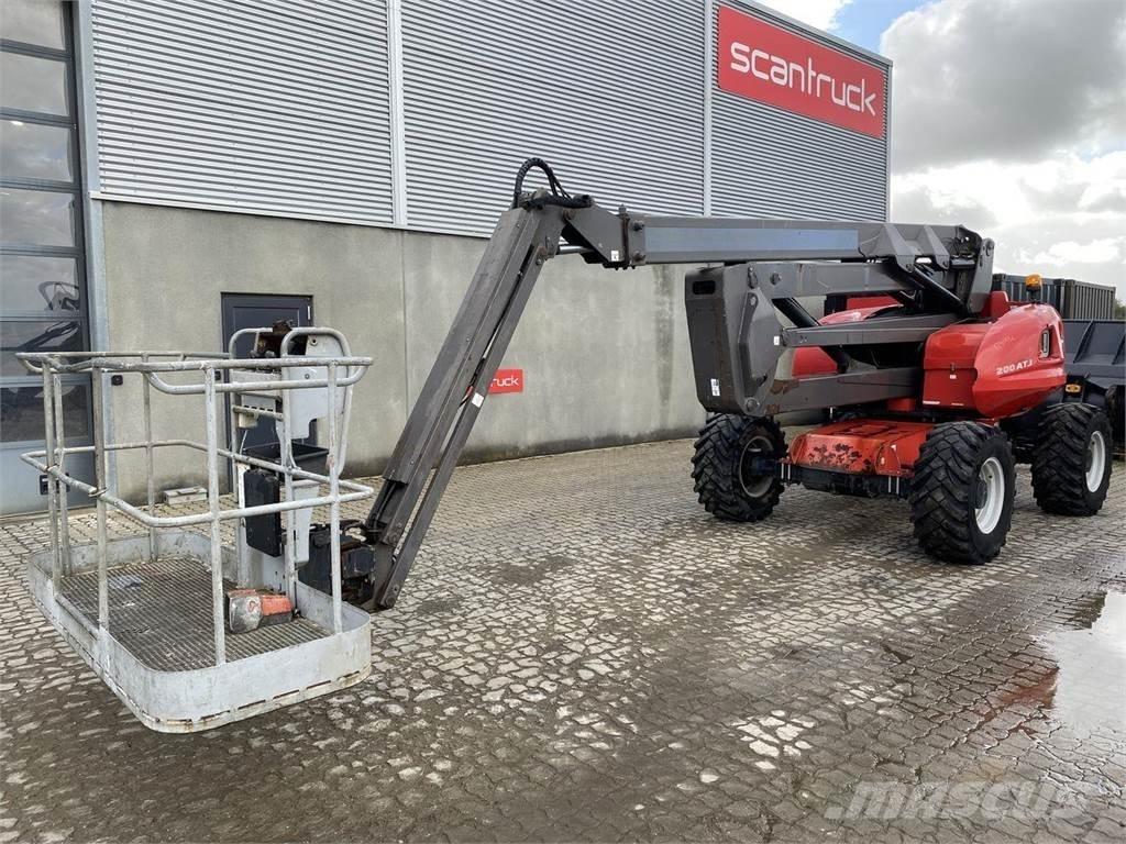 Manitou 200ATJ RC Zglobne dvižne ploščadi