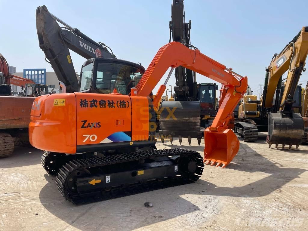 Hitachi ZX 70 Midi bagri 7t – 12t