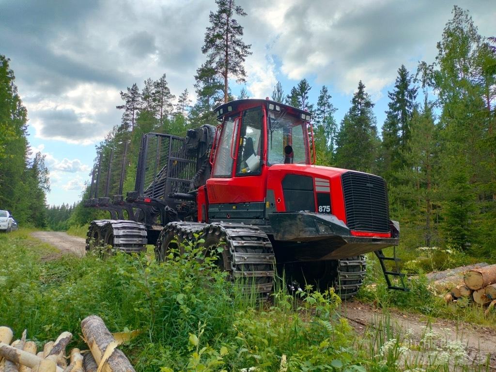 Komatsu 875 Forwarderji