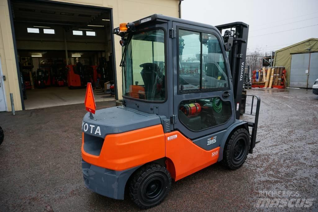Toyota 52-8FDJF35 Dizelski viličarji