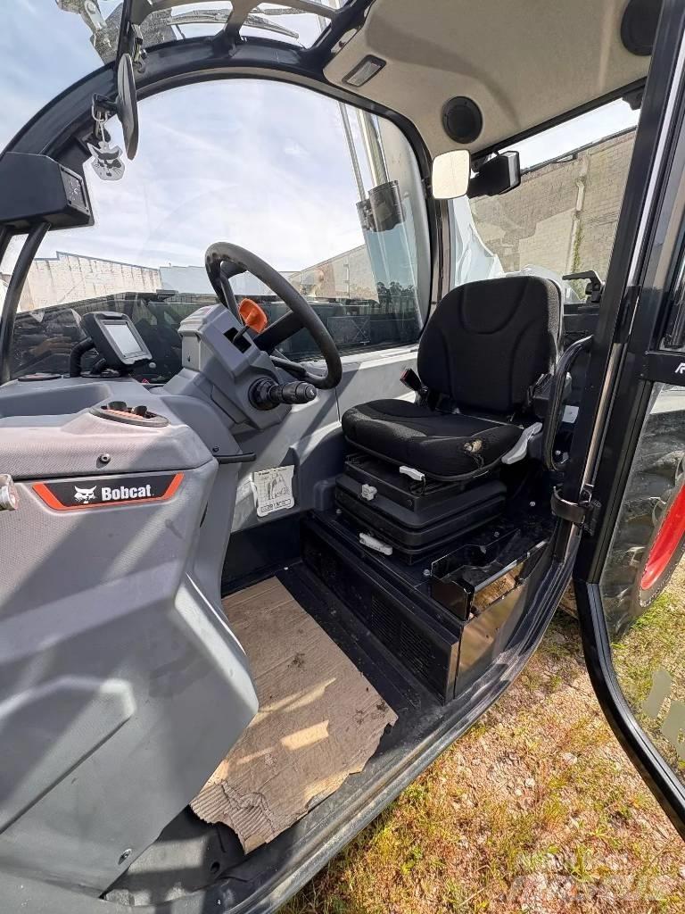 Bobcat TL 26.60 Kmetijski teleskopski nakladalci