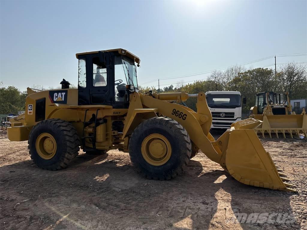 CAT 966 G Kolesni nakladalci