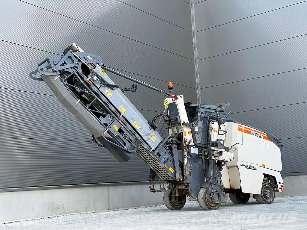 Wirtgen W 50 RI Freze za asfalt