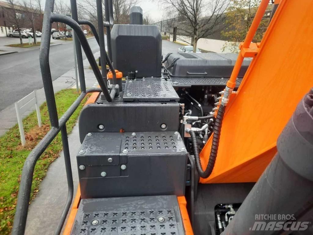 Doosan Dx140W-7 Bagri na kolesih
