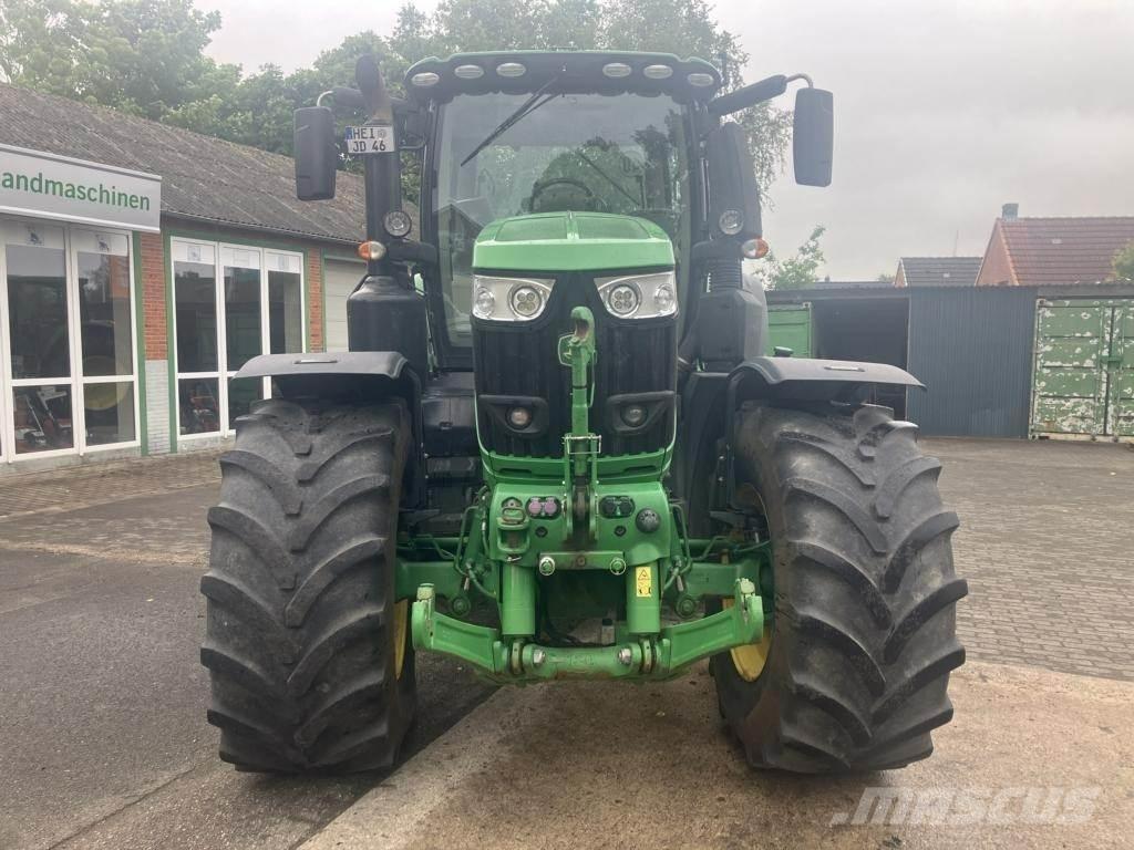 John Deere 6250R Traktorji