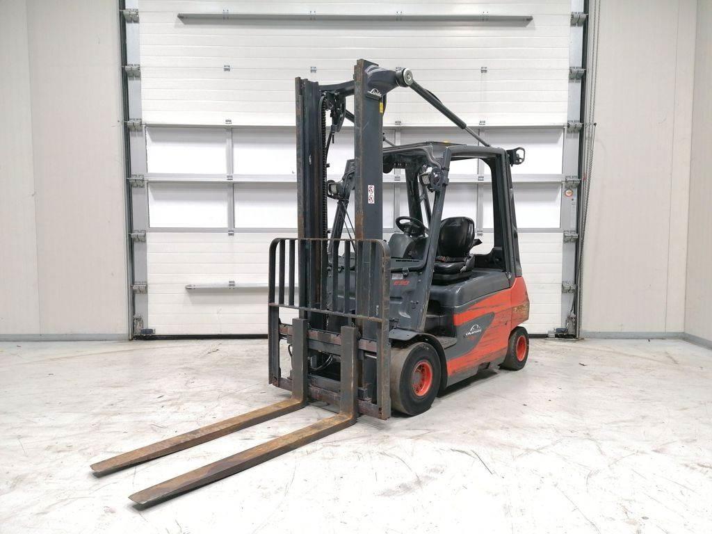 Linde E30-01 Električni viličarji
