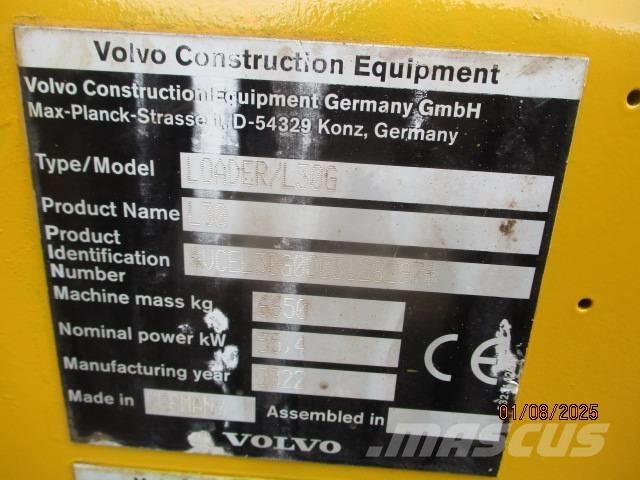 Volvo L 30 Kolesni nakladalci