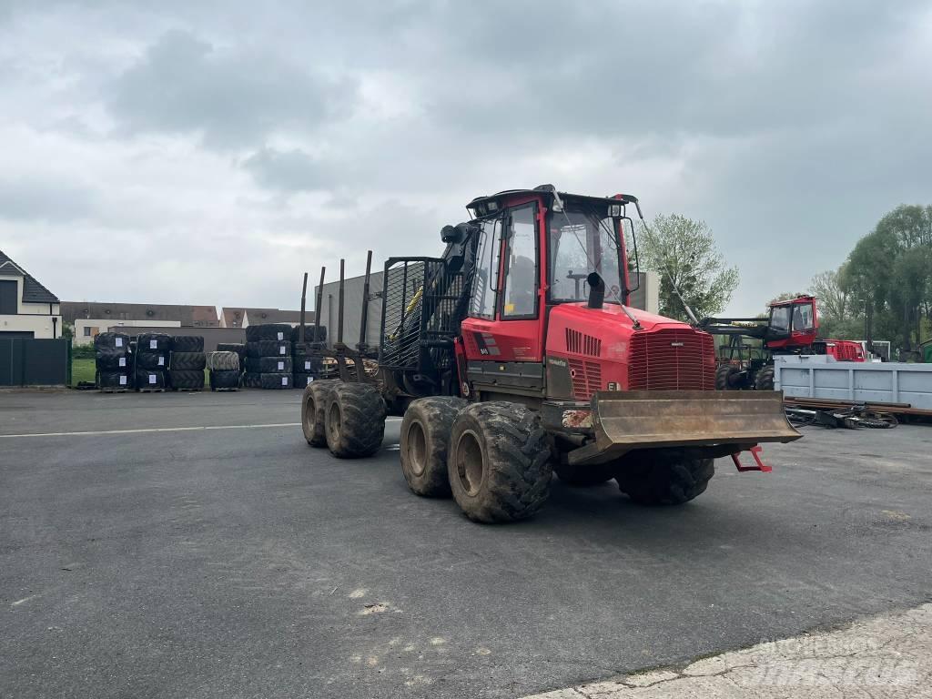 Komatsu 845 Forwarderji