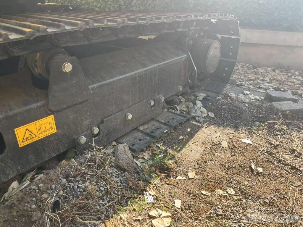 Komatsu PC 58 Mini bagri <7t