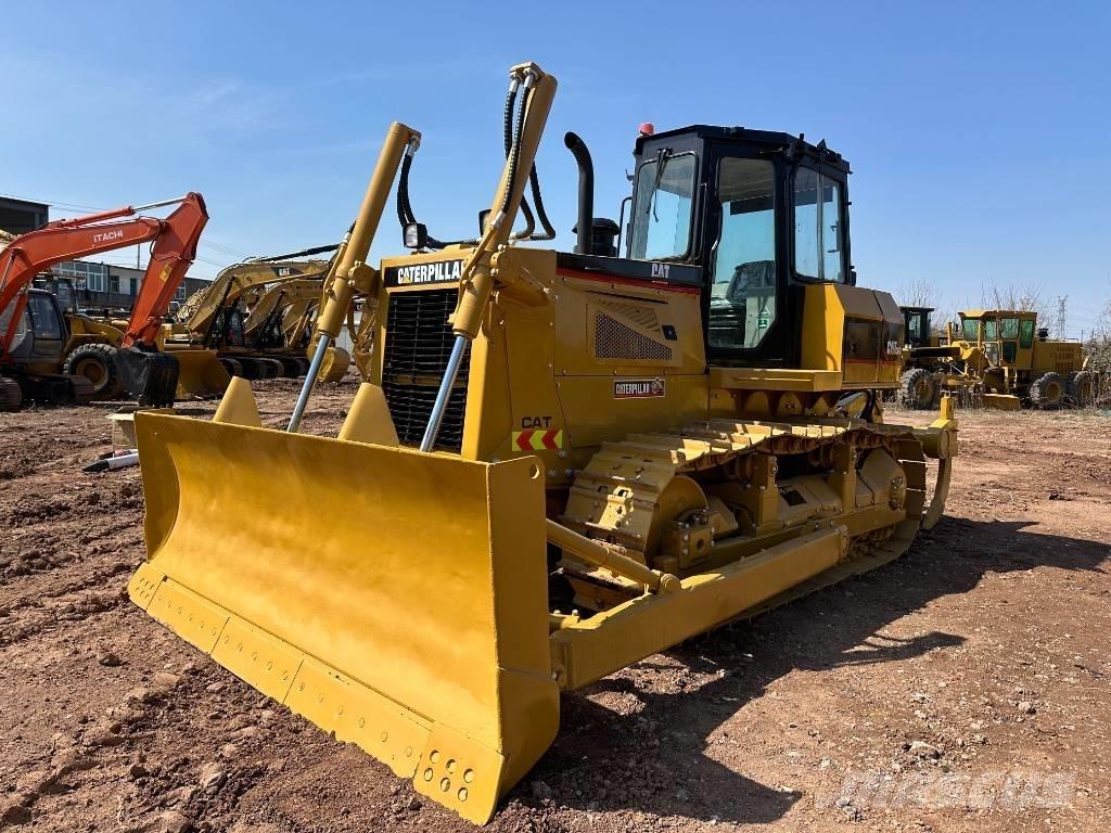 CAT D6G Buldožerji goseničarji