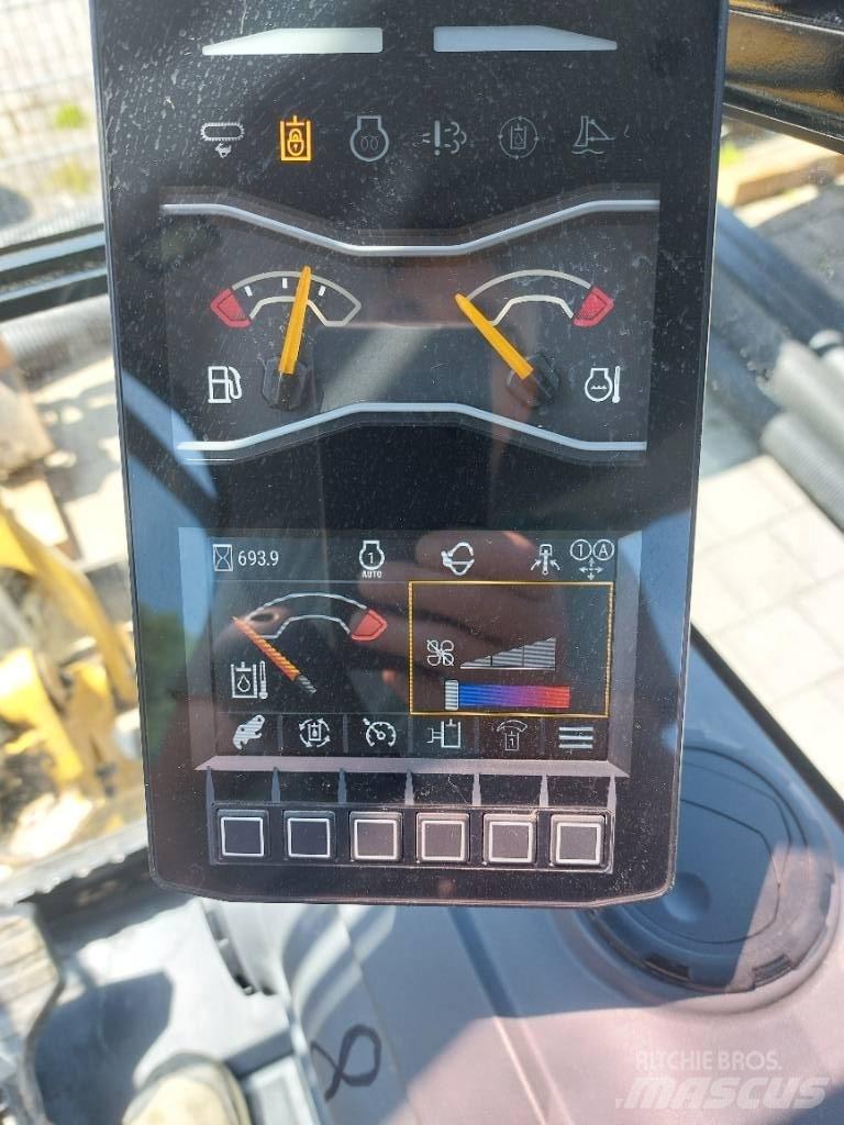 CAT 301.8 Mini bagri <7t