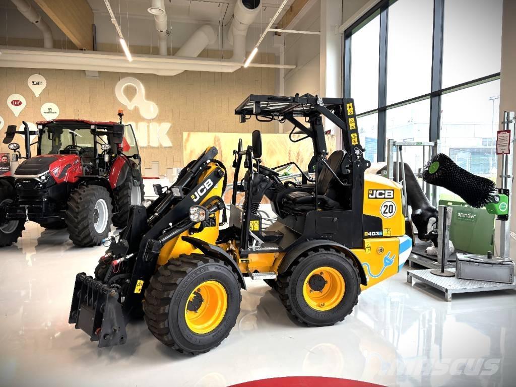 JCB 403 E Večnamenski nakladalci