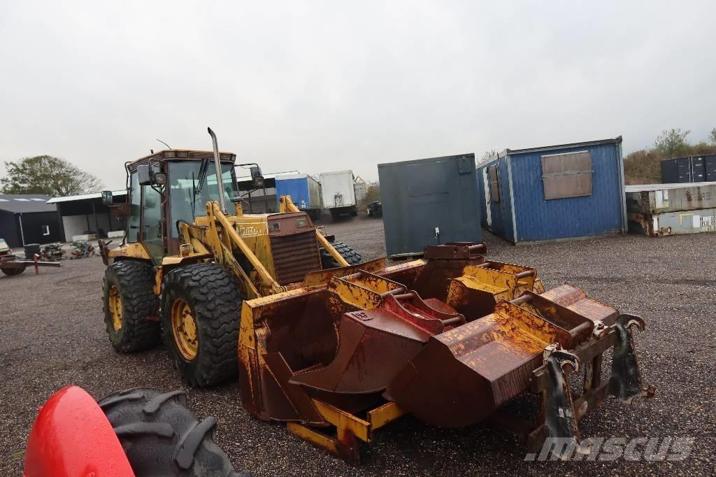 Hydrema 906 Rovokopači