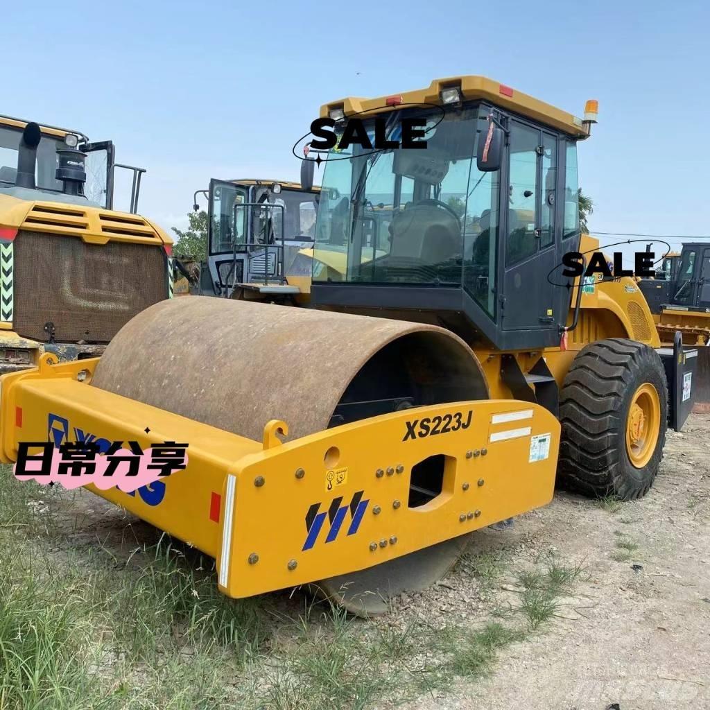 XCMG XS 223 J Enojni valjarji