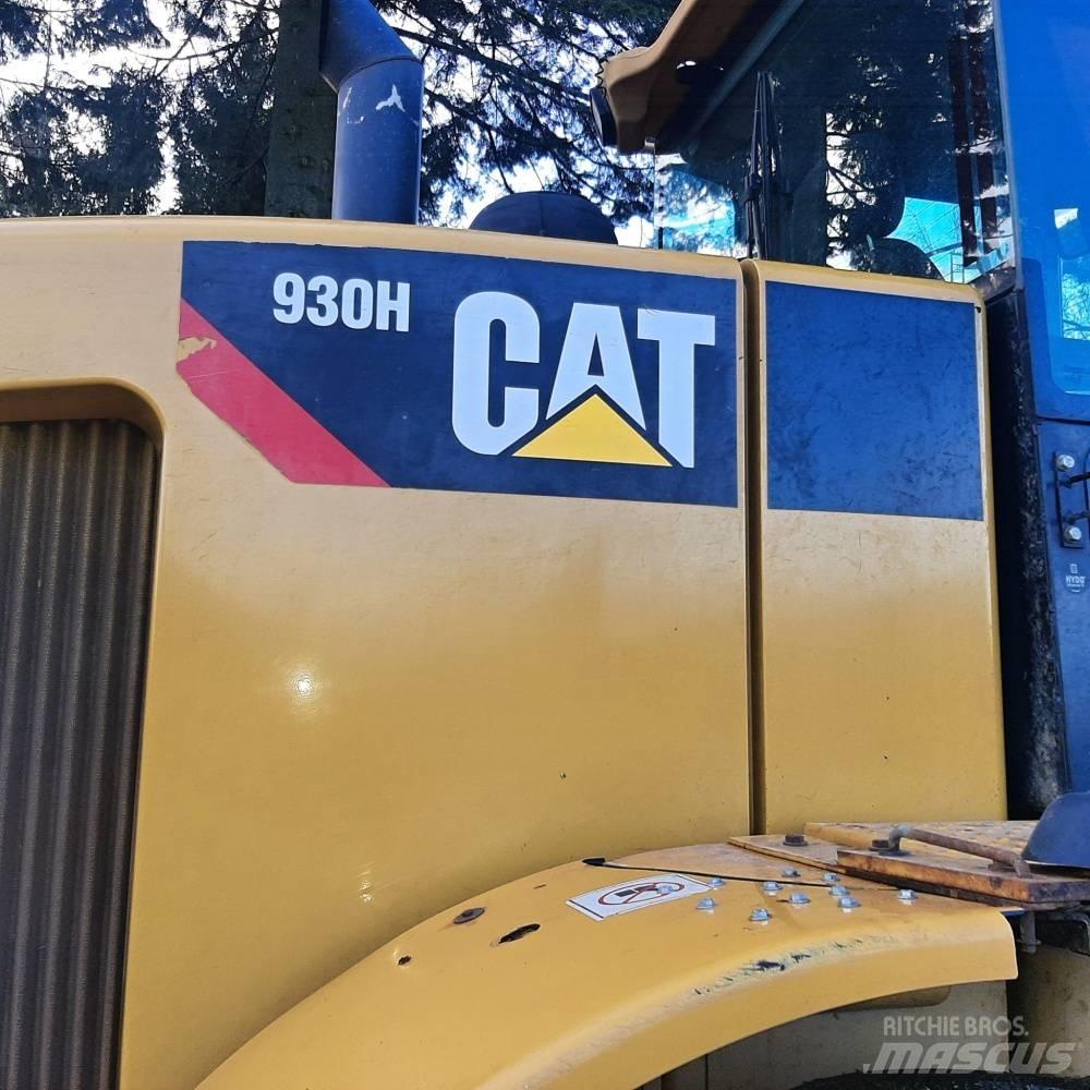 CAT 930 H AGRO Čelni nakladalci in kopači
