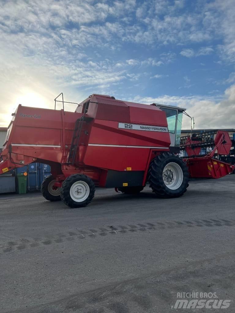 Massey Ferguson 22 Kombajni