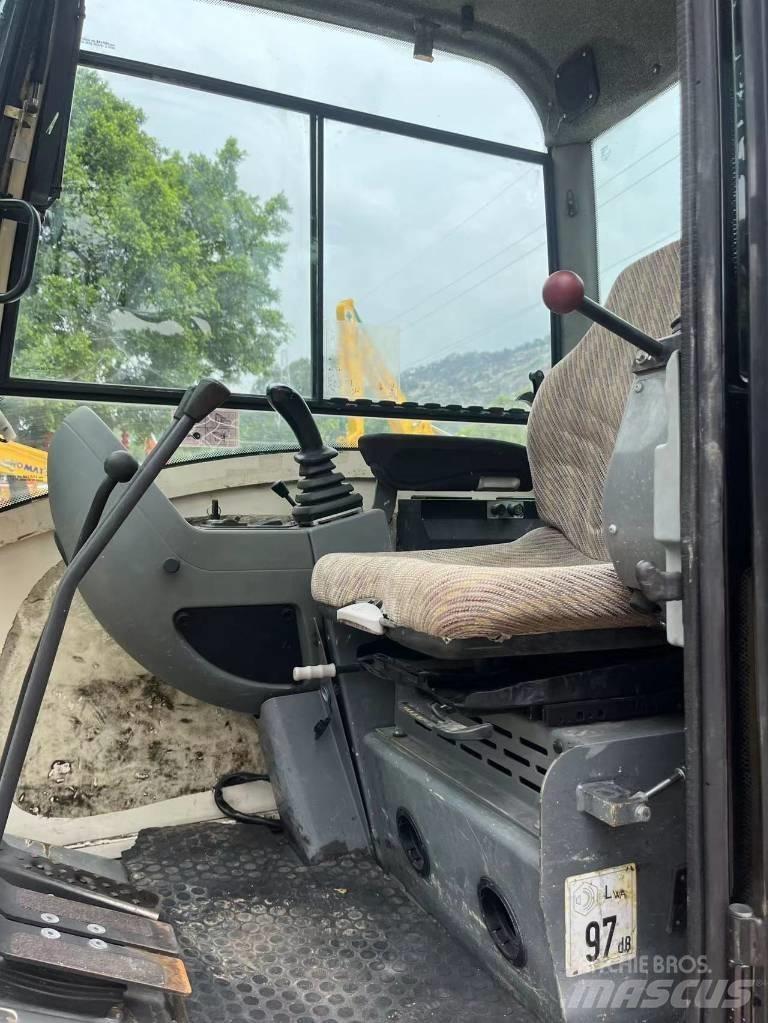 Terex TC 60 Mini bagri <7t
