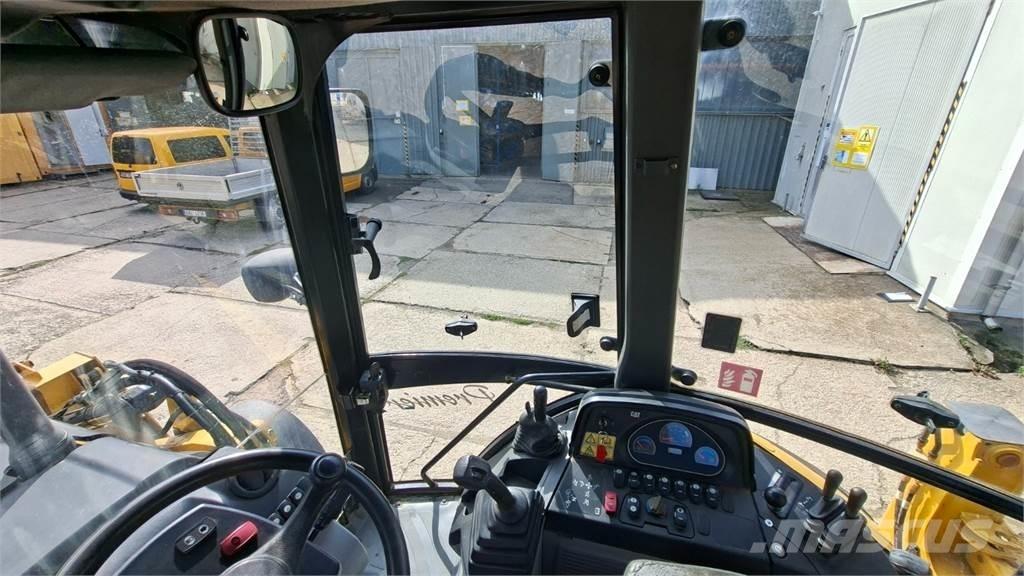 CAT 432 E 4X4 Gradbeništvo - drugo