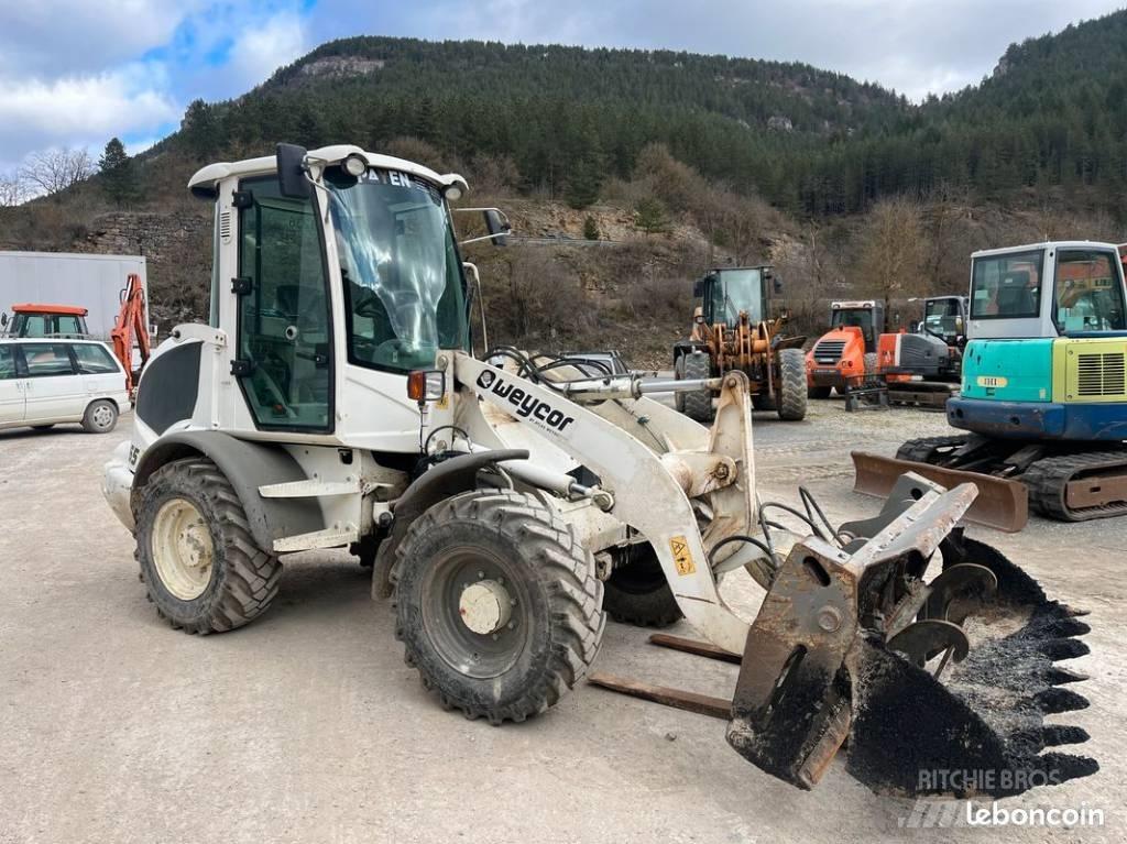 Atlas 65e Kolesni nakladalci
