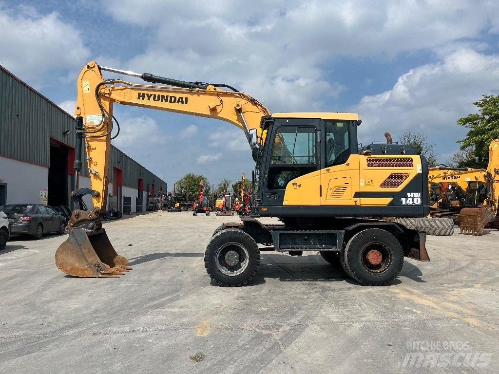 Hyundai HW140 Bagri na kolesih
