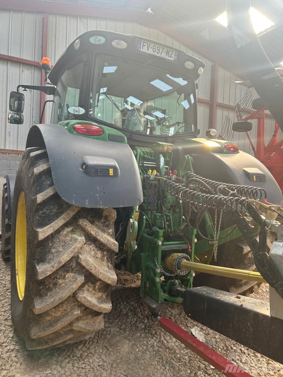 John Deere 6195R Traktorji