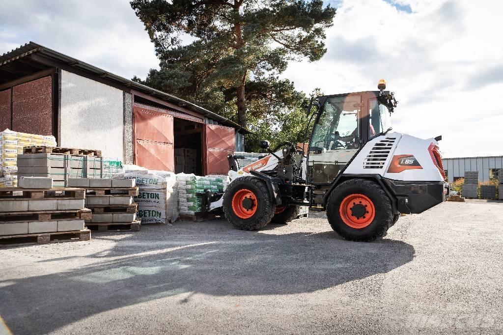 Bobcat L 85 Kolesni nakladalci
