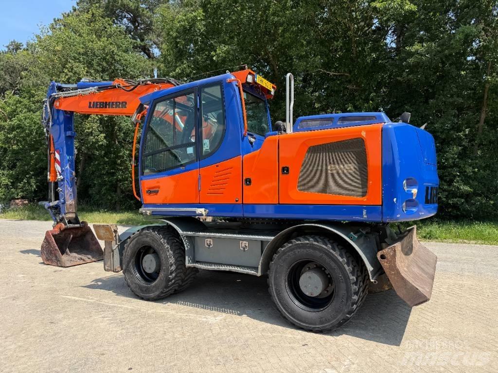 Liebherr A 918 Bagri na kolesih