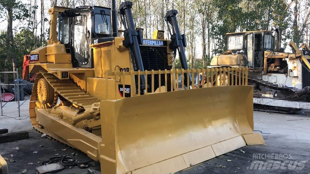 CAT D 8 R Buldožerji goseničarji