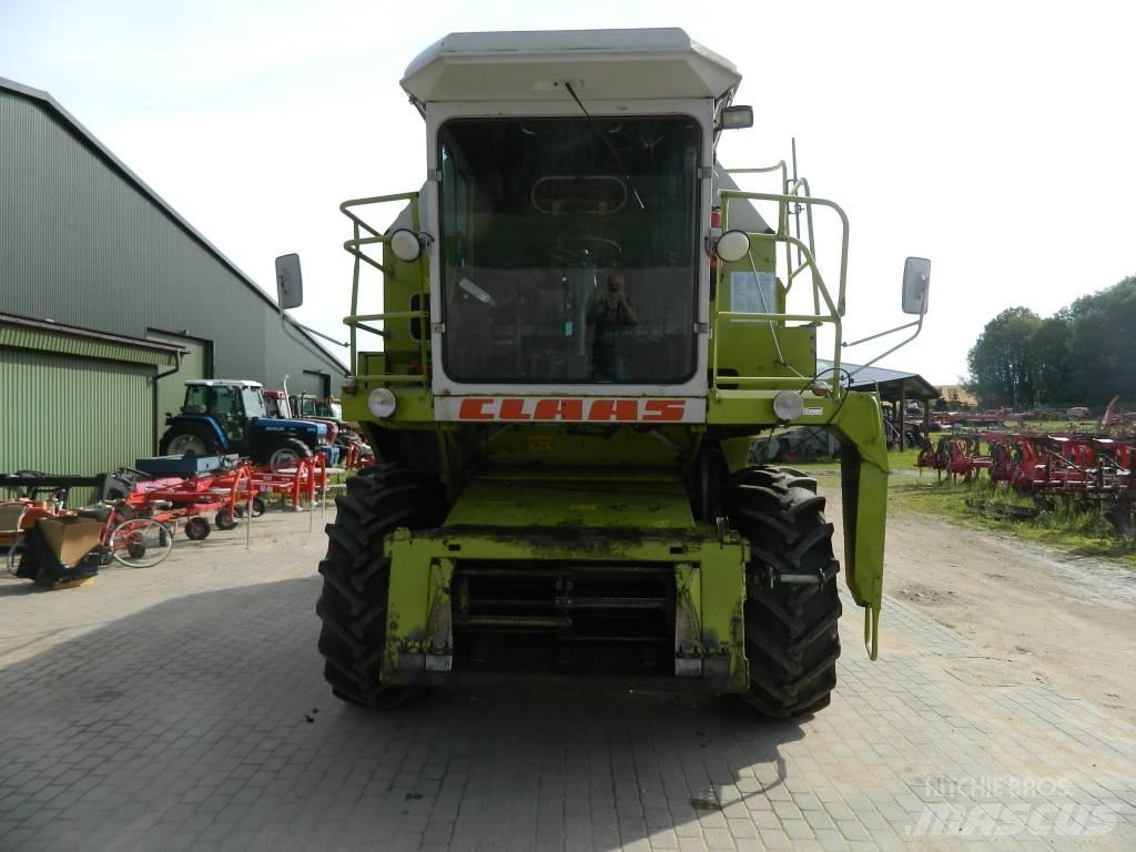 CLAAS Dominator 86 Kombajni