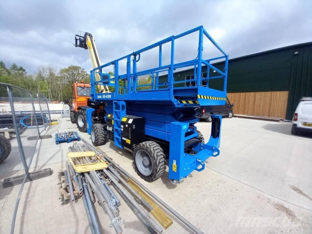 Genie GS 4390 RT Škarjaste dvižne ploščadi