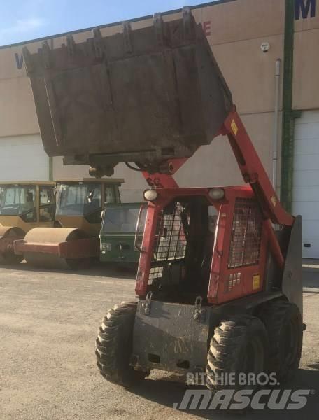 Gehl 4240 Skid steer mini nakladalci