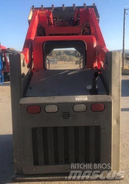 Gehl 4240 Skid steer mini nakladalci
