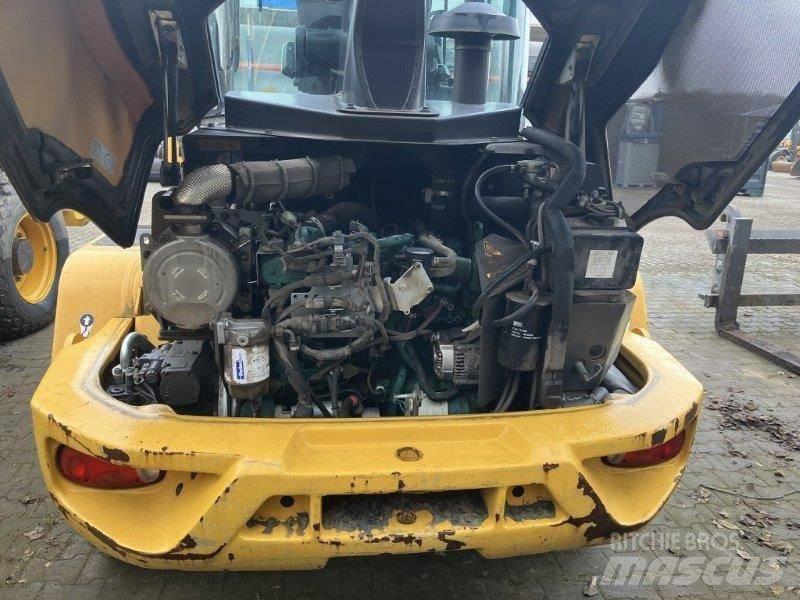 Volvo L 35 G Kolesni nakladalci