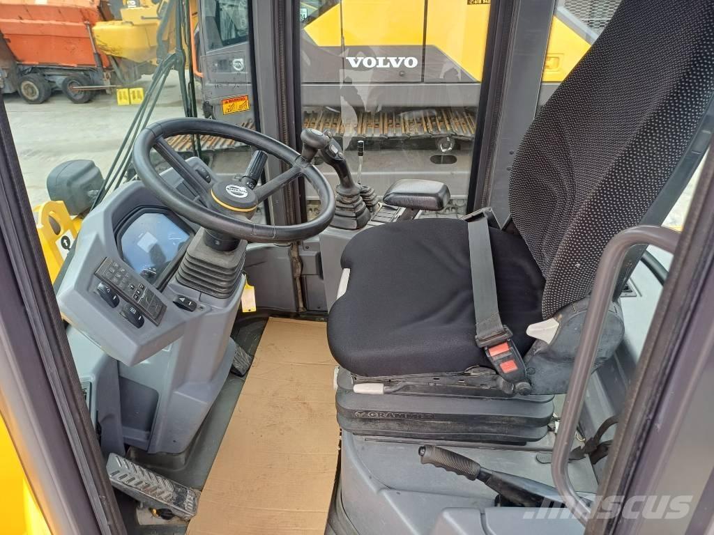 Volvo L 35 G Kolesni nakladalci