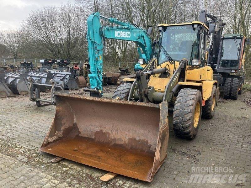 Volvo L 35 G Kolesni nakladalci