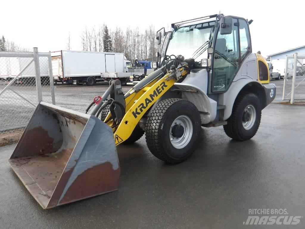 Kramer 8105 Kolesni nakladalci